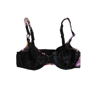 Vintage Valentino Designer Bra Size 34B Black Lace with Floral Trim